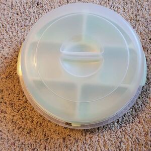 Vintage rubbermaid Serve N Save container and lid